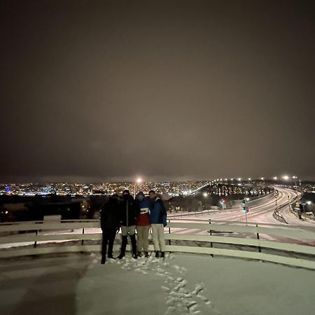 Nice Apartment Near To City Center Of Tromso Bagian luar foto