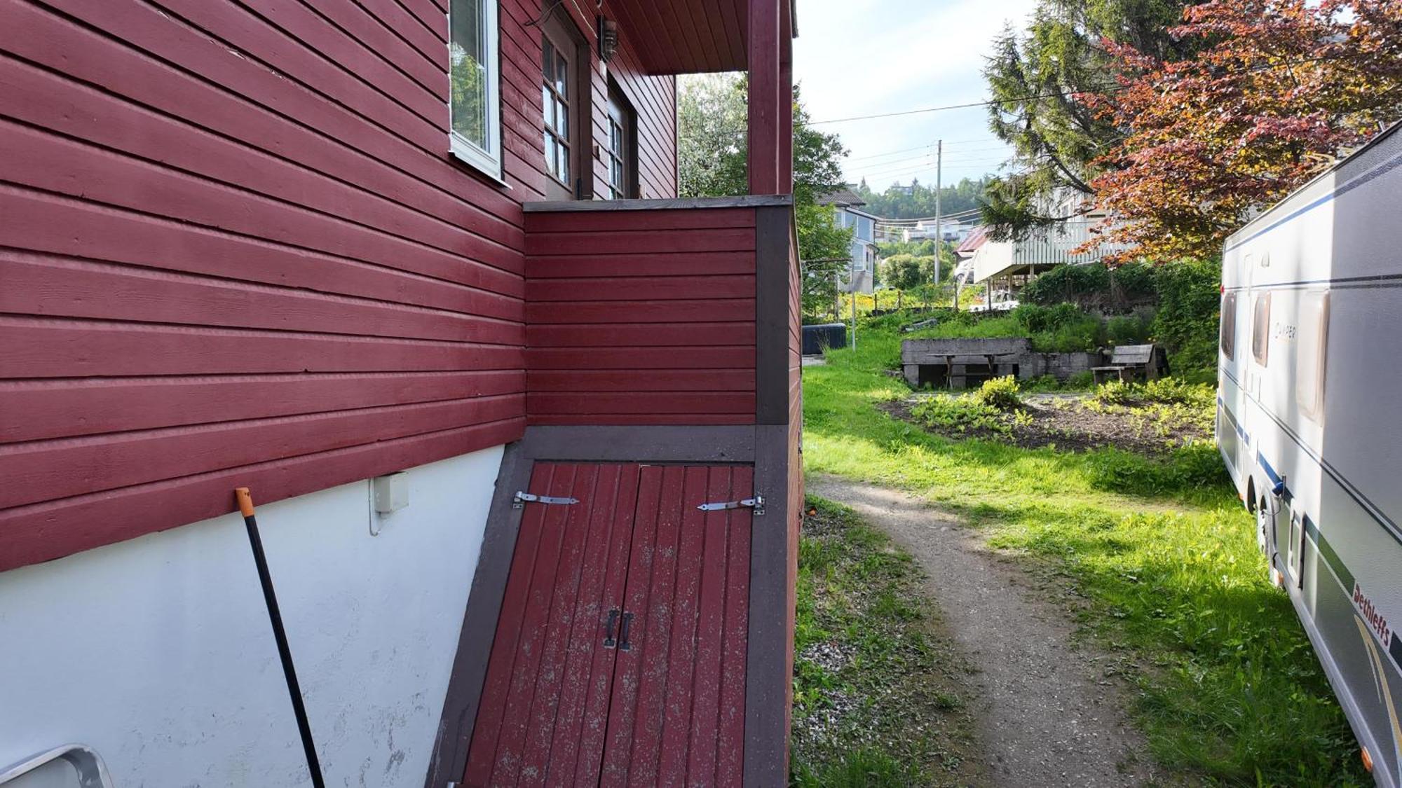 Nice Apartment Near To City Center Of Tromso Bagian luar foto